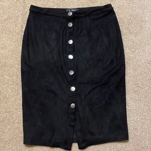 Lulus black soft suede like skirt. Size L